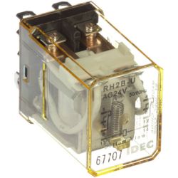 IDEC Izumi RH2B-UAC24V Relay Plug-In DPDT 10A 24VAC Blade Terminal