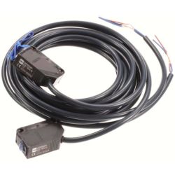 Omron E3Z-T81A Through-Beam Emitter Receiver 10m Pre-Wired 2m PNP Compact Photoelectric Sensor with Built-in Amplifier E3Z Series