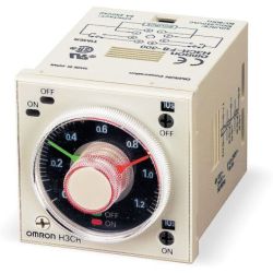 Omron H3CR-F8-300 AC100-240 8-Pin Socket 300h 100VAC-240VAC Solid State Twin Timer H3CR-F Series